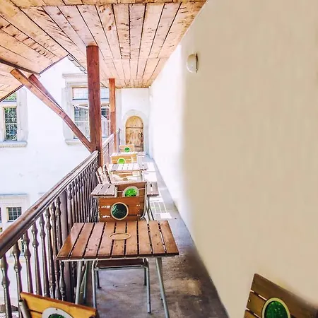 旅馆 尤米缇旅舍 *