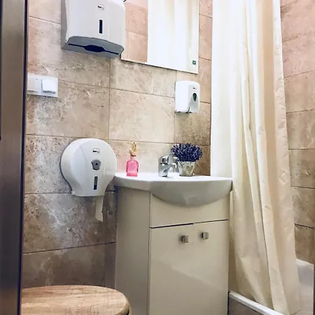 尤米缇旅舍 旅馆 *