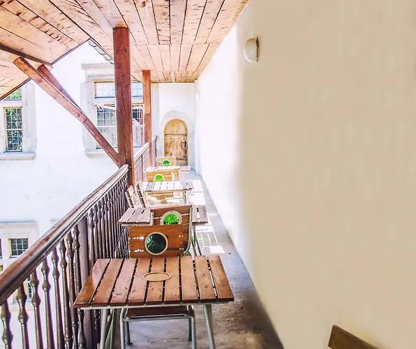 ホステル ホステルu クミティ *