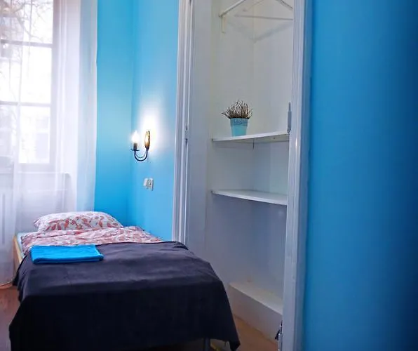 ホステルu クミティ