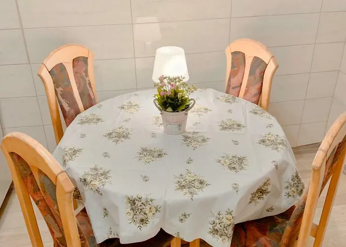 ホステル ホステルu クミティ